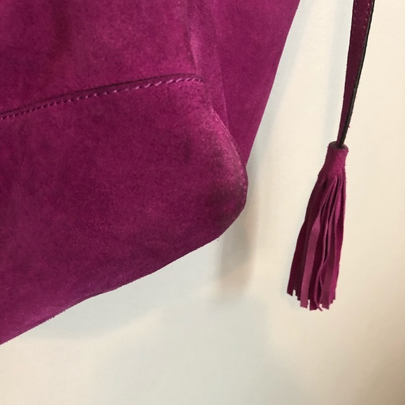 Michael Kors purple hobo bag with tassel - Picture 7 of 8